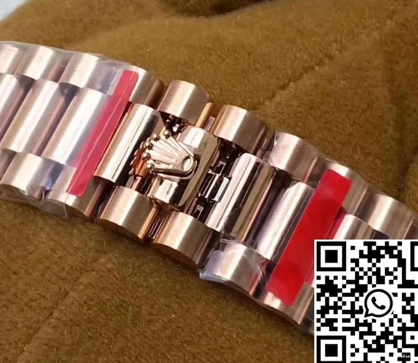 Rolex 40 EW 228235 Factory Sundust Gold 40MM Day-Date Rose Dial 0202